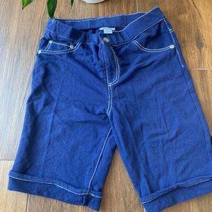 Hartstrings Girl Shorts